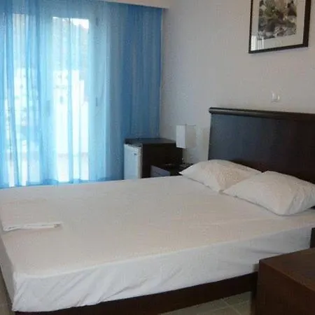 Glaros Aparthotel 2*