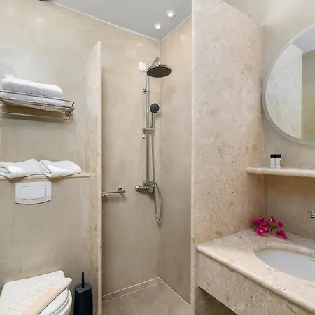 Glaros Aparthotel 2*