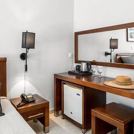 Glaros Aparthotel