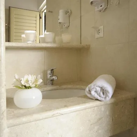 Glaros Aparthotel Agia Galini (Crete)